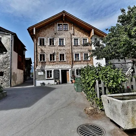 Chez Pia Bed & Breakfast *