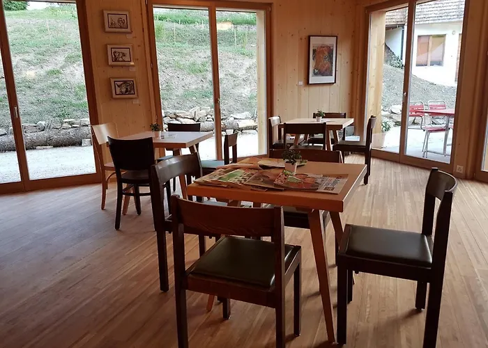 Alojamento de Acomodação e Pequeno-almoço Chez Pia