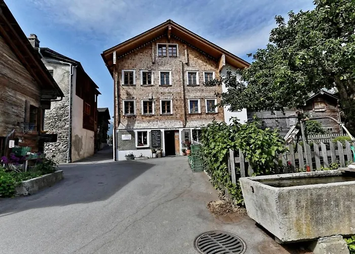 Chez Pia Bed & Breakfast *